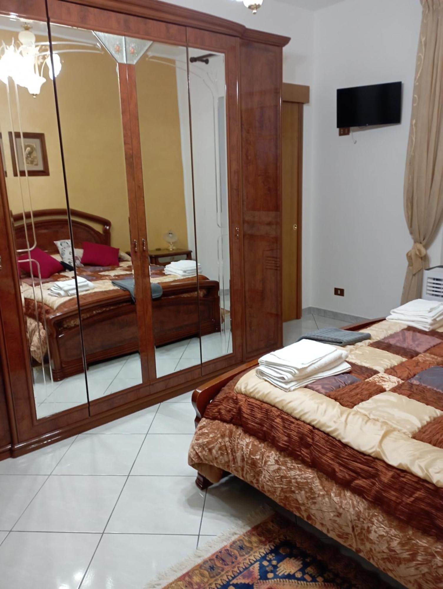 B&B I Tre Ulivi Morro dʼOro Buitenkant foto